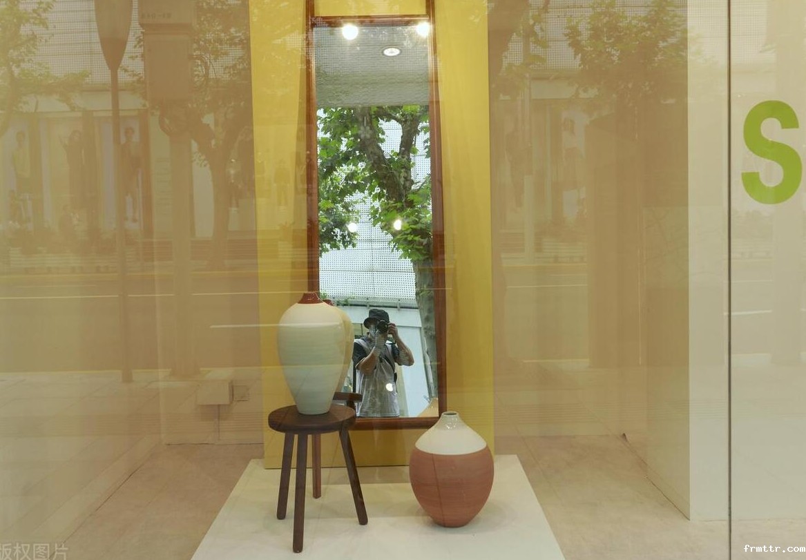 科技馆设计施工：4步让小空间展厅视觉扩容的实用技巧