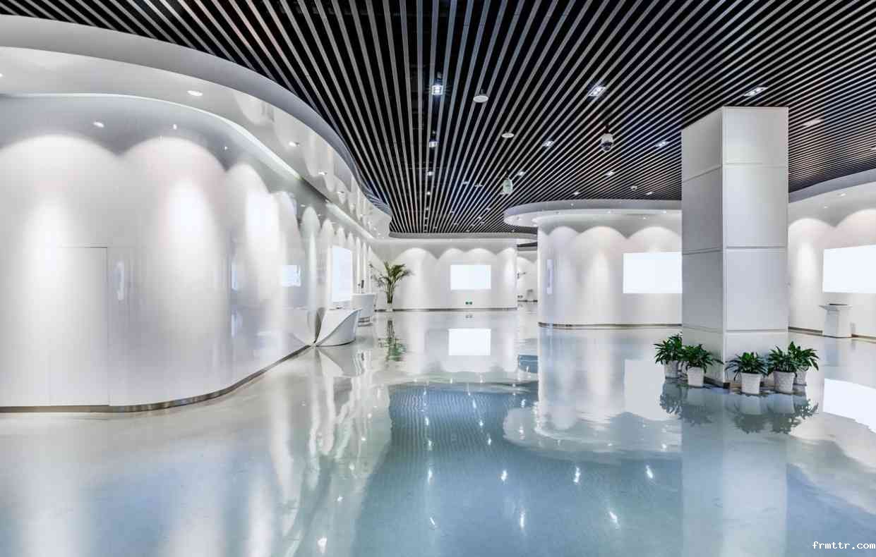  科技馆展厅设计施工：如何用6:3:1配色提升30%观众停留时长